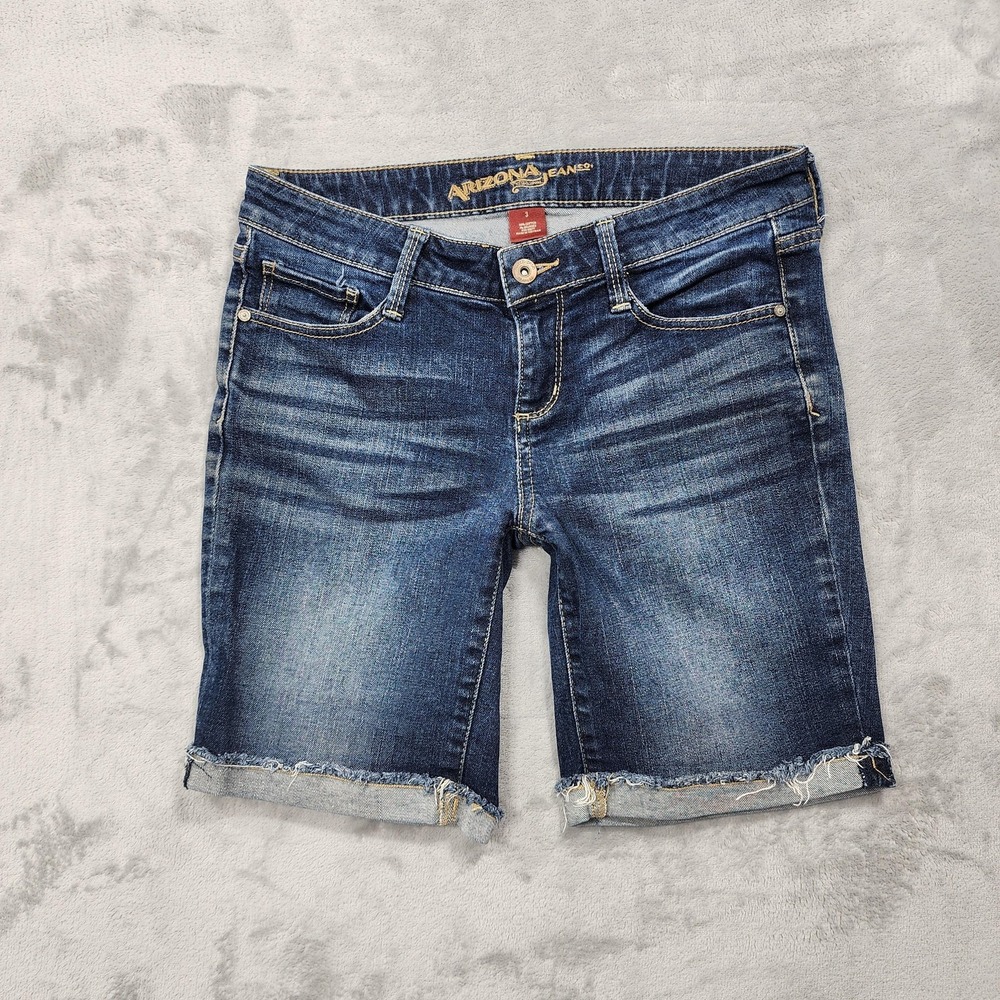 Vintage Arizona Jean Co. Shorts Womens 3 Juniors Blue Bermuda Cuffed Stretch